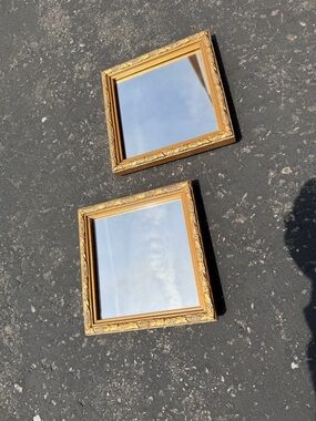 Antique-Style Gold Square Wall Mirror (Set of 2)